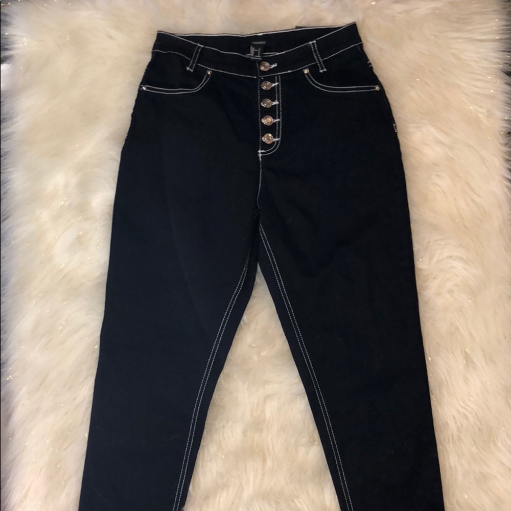 High waisted black pants